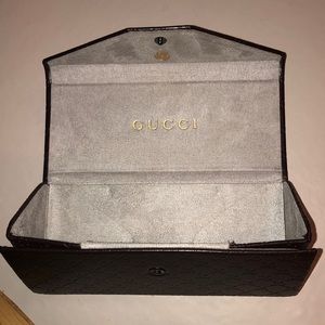 ✨Gucci sunglass case✨